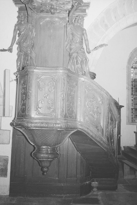 chaire à prêcher, vue partielle