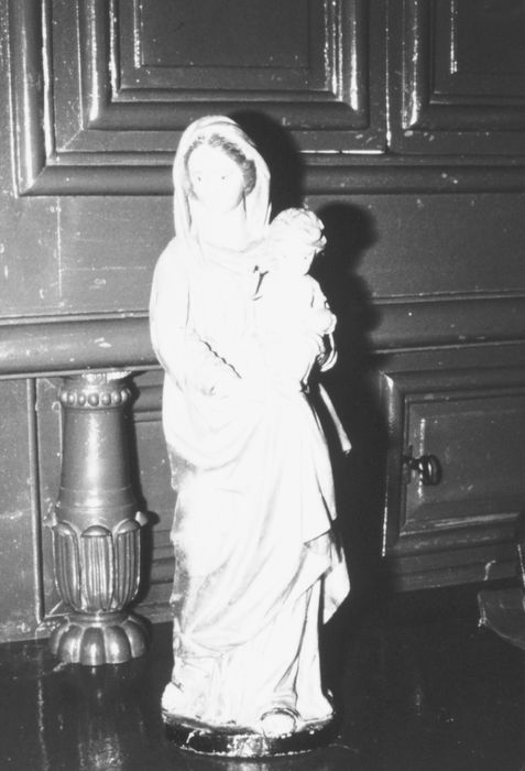statue (statuette) : Vierge à l'Enfant