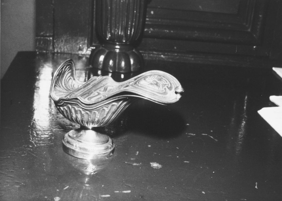 navette à encens