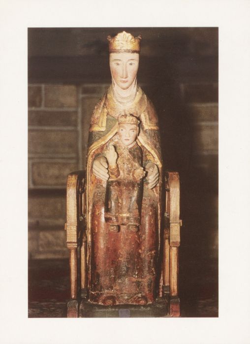statue : Vierge à l'Enfant