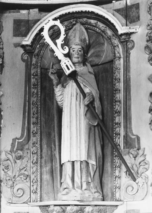 statue : Saint Corentin