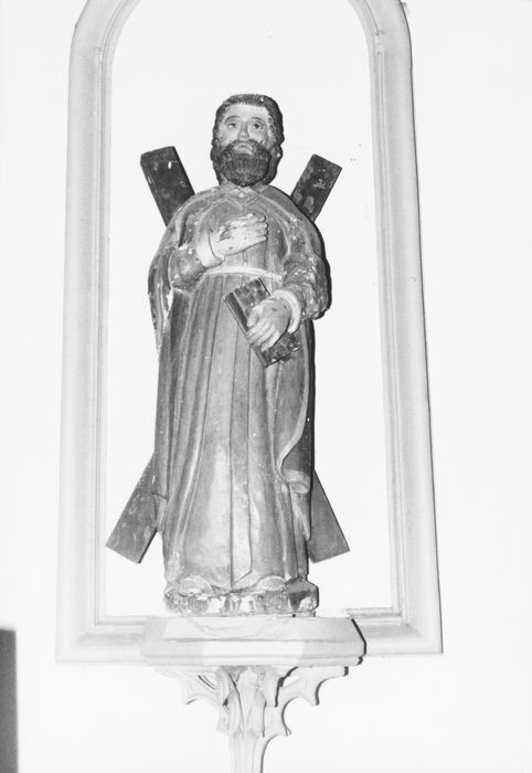 statue : saint André