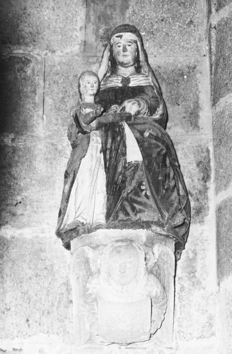 groupe sculpté : Sainte Anne et la Vierge