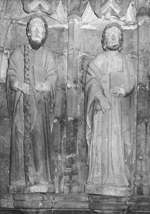 statues :  Apôtres