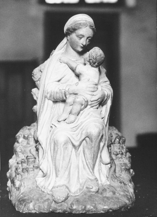 statuette : Vierge à l'Enfant