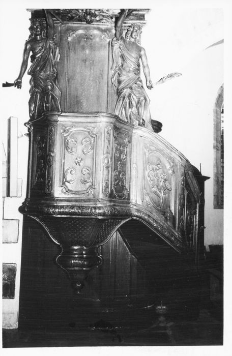 chaire à prêcher, vue partielle