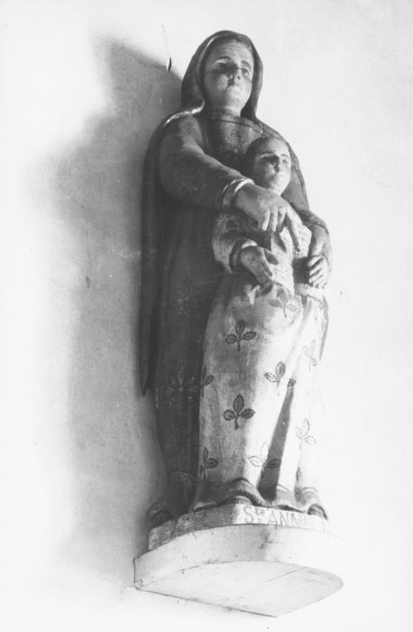 groupe sculpté : Sainte Anne et la Vierge