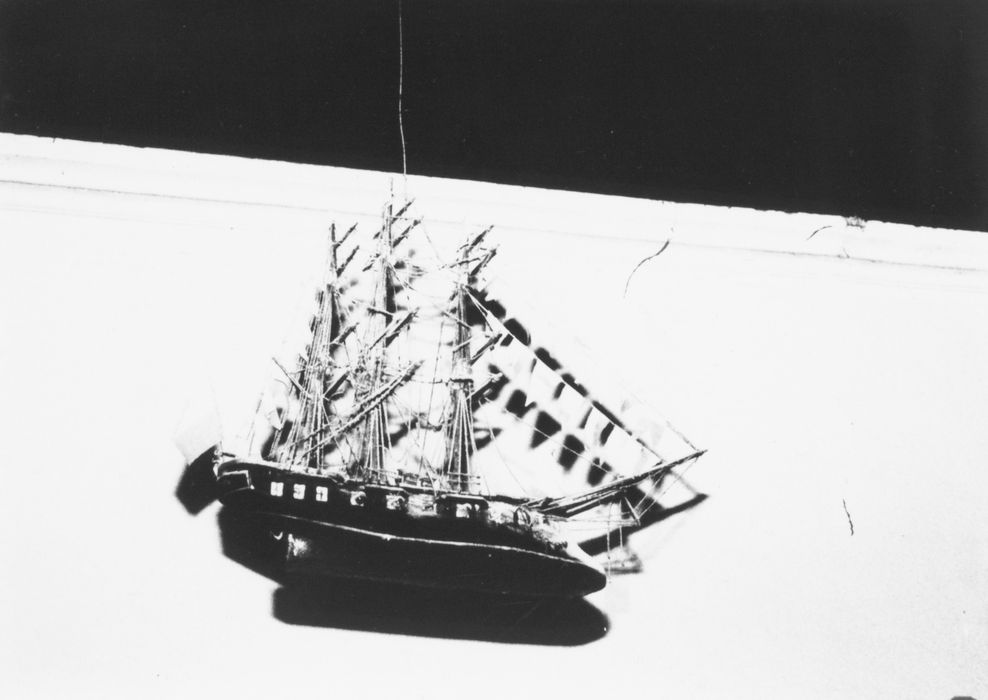 maquette ex-voto de croiseur
