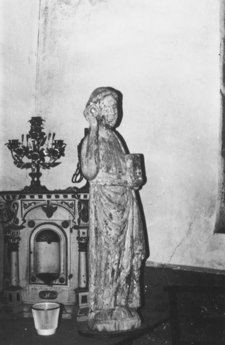Statue : Saint Eugène ou Sainte Eugénie