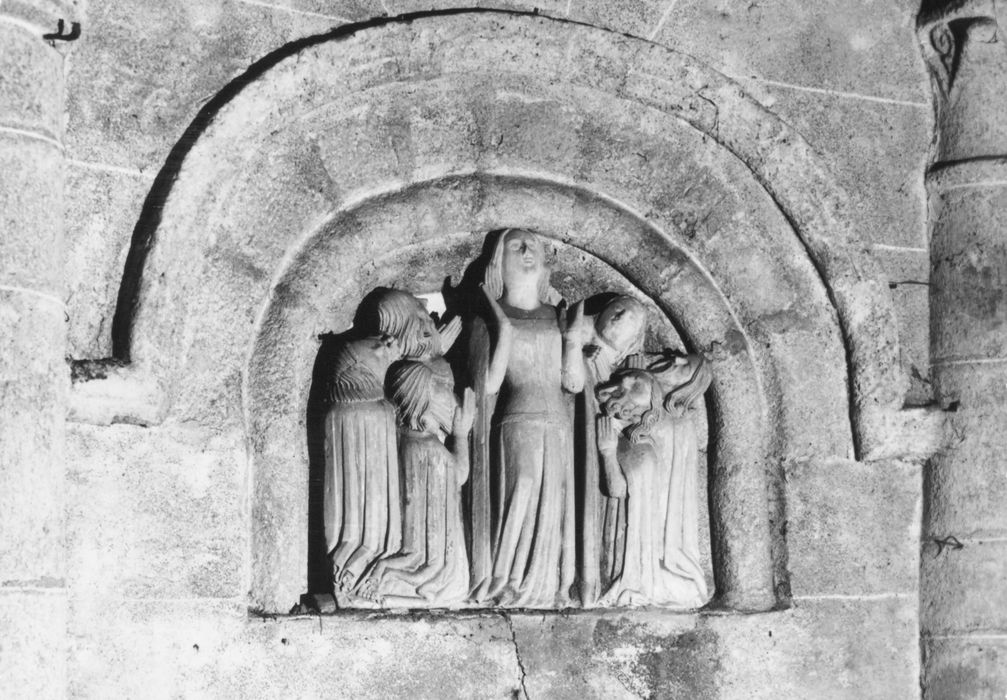 bas-relief : Assomption de la Vierge