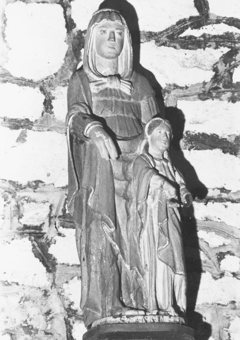 groupe sculpté : Sainte Anne et la Vierge