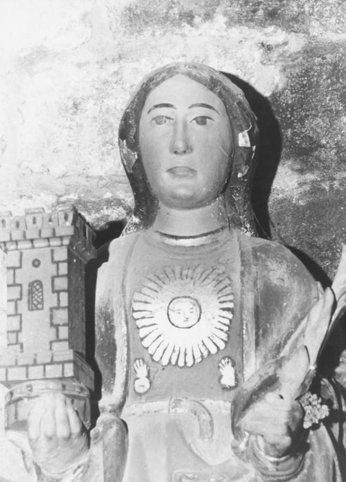 statue : Sainte Barbe
