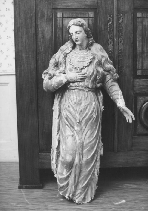 statue : Sainte Marie-Madeleine