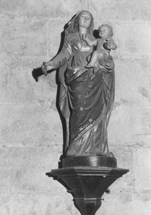 statue : Vierge à l'Enfant n°6