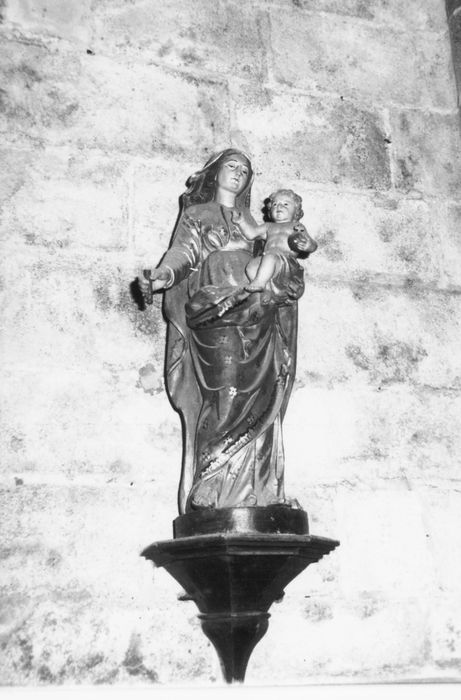 statue : Vierge à l'Enfant n°6