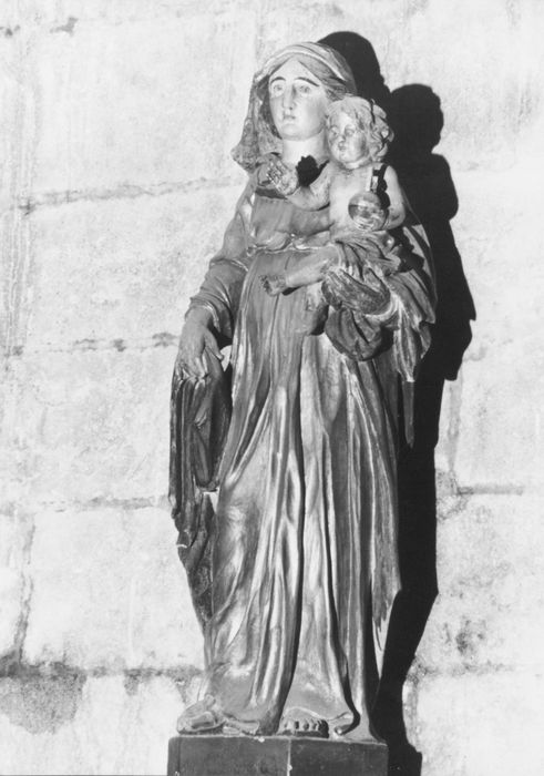 statue : Vierge à l'Enfant n°5