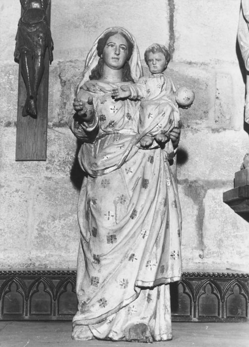 statue : Vierge à l'Enfant n°3