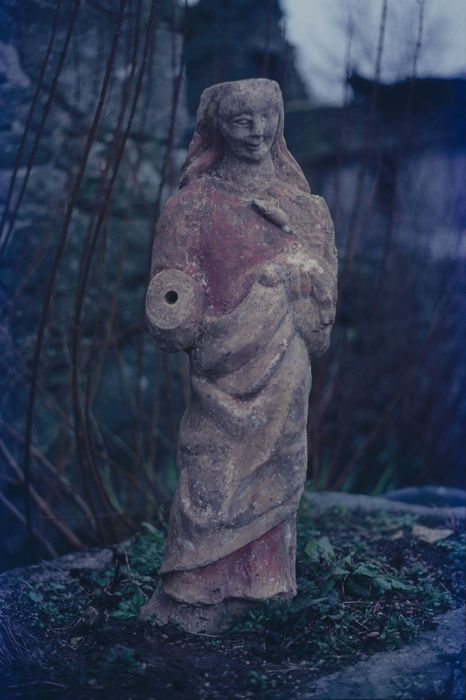 statue : Vierge à l'Enfant
