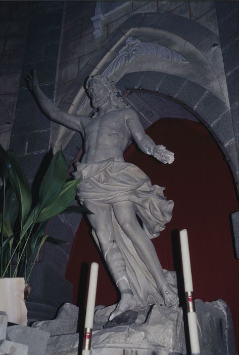 statue : Christ de Résurrection