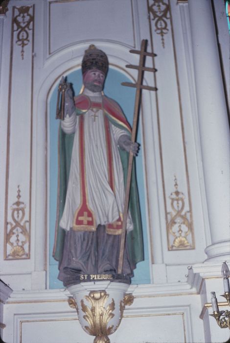 statue : Saint Pierre