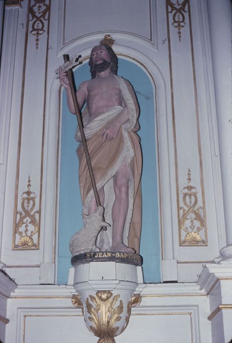 statue : Saint Jean-Baptiste