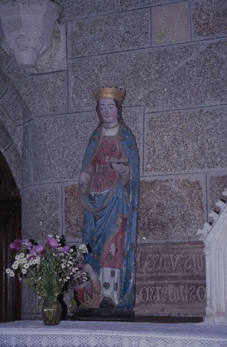statue : Sainte Catherine