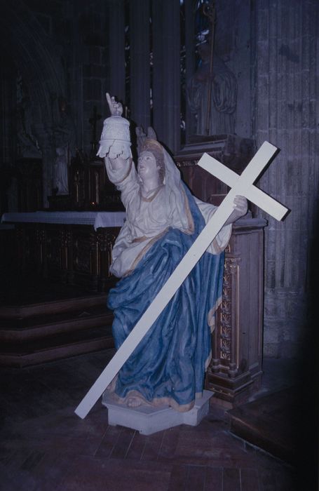 statue : foi (la)