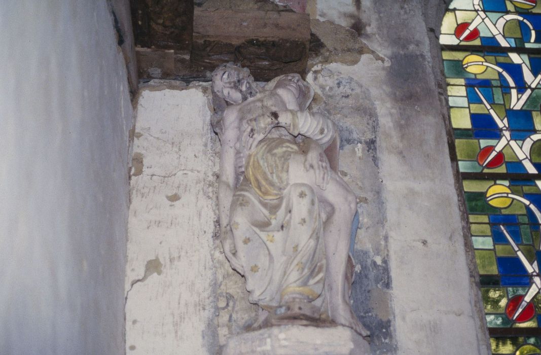 groupe sculpté : Vierge de Pitié