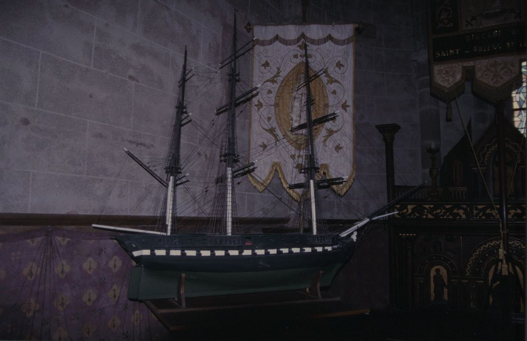 maquette ex-voto de bateau
