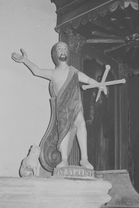 statue : Saint Jean-Baptiste