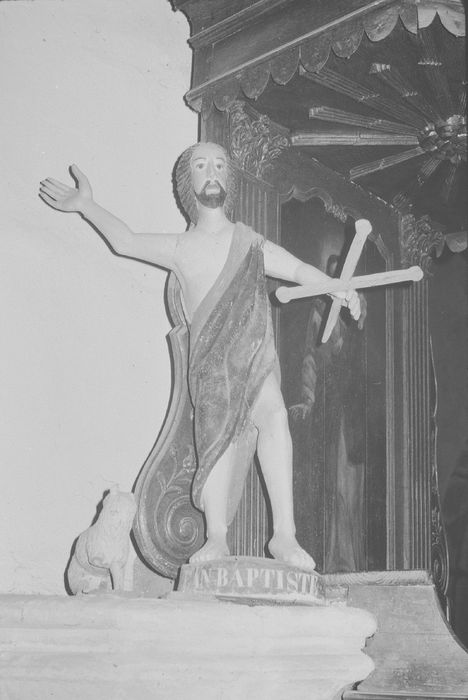 statue : Saint Jean-Baptiste