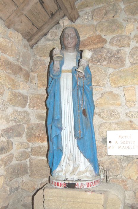 statue : Sainte Madeleine - © Ministère de la Culture (France), Archives départementales des Côtes-d’Armor, Conservation des antiquités et des objets d’art – Tous droits réservés