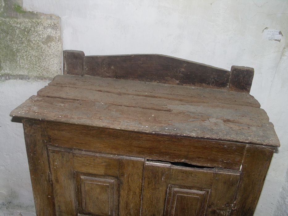 armoire de sacristie, vue partielle - © Ministère de la Culture (France), Archives départementales des Côtes-d’Armor, Conservation des antiquités et des objets d’art – Tous droits réservés 