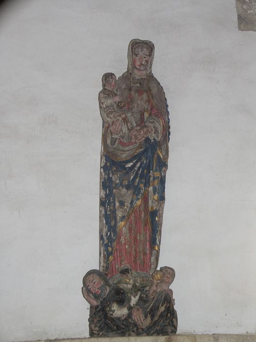 statue : Vierge à l'Enfant