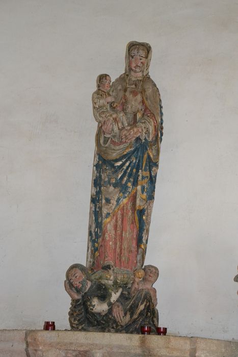 statue : Vierge à l'Enfant