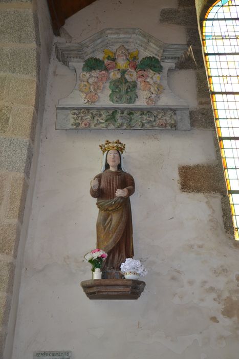 statue : Sainte Geneviève