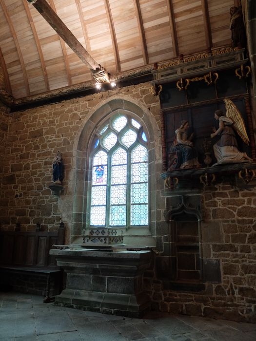 vue du mur Est du transept Nord 