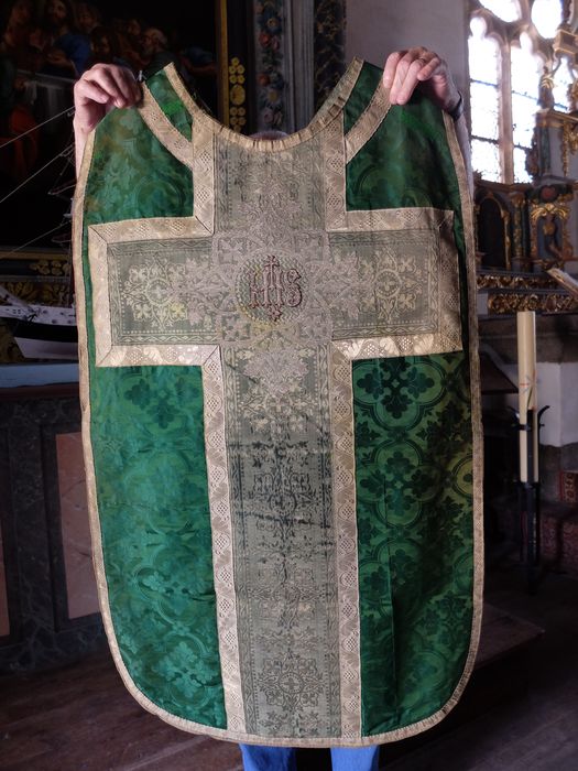 ornement vert (ensemble liturgique) : chasuble