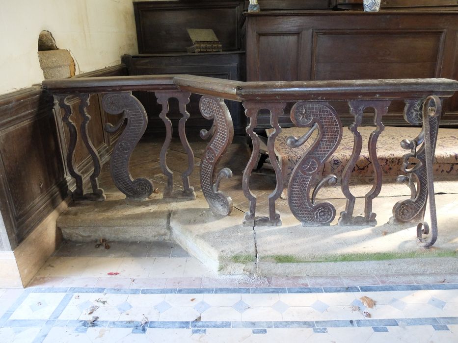 clôture liturgique (table de communion), vue partielle