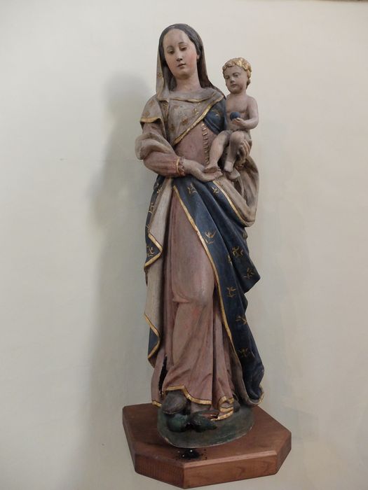 statue : Vierge à l'Enfant
