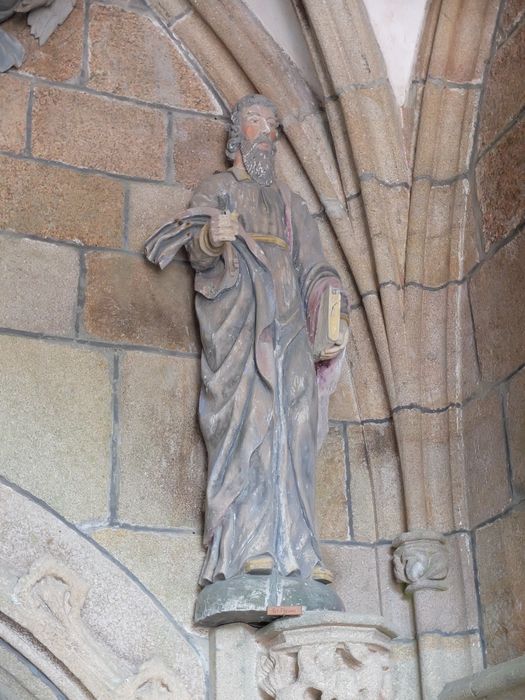 statue : saint Pierre