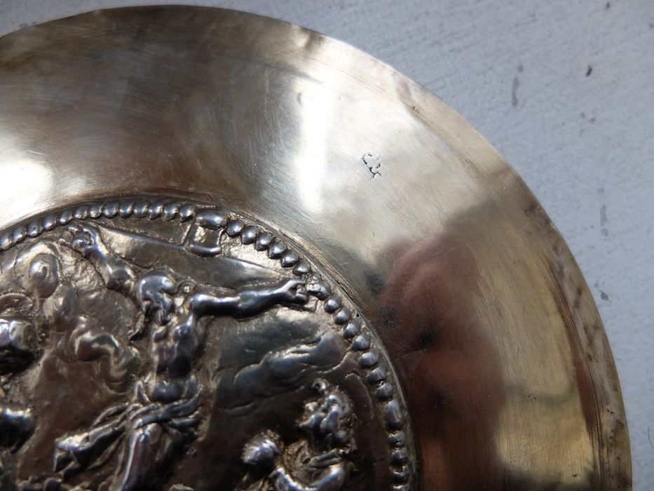 patène, détail d’un poinçon