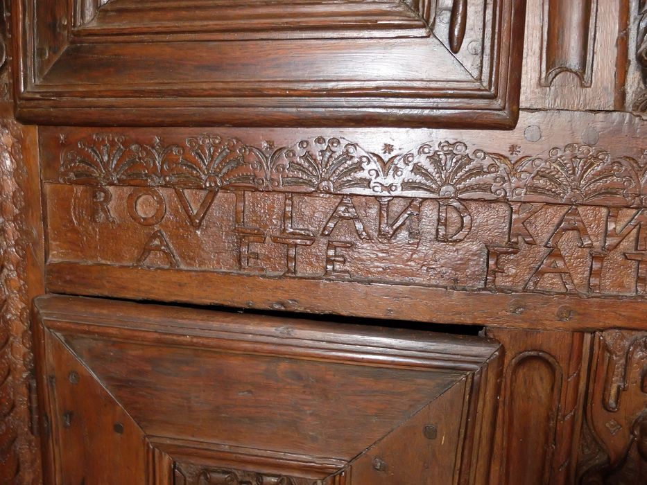 armoire à lin, détail - © Ministère de la Culture (France), Archives départementales des Côtes-d’Armor, Conservation des antiquités et des objets d’art – Tous droits réservés 