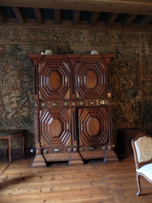 armoire - © Ministère de la Culture (France), Archives départementales des Côtes-d’Armor, Conservation des antiquités et des objets d’art – Tous droits réservés 