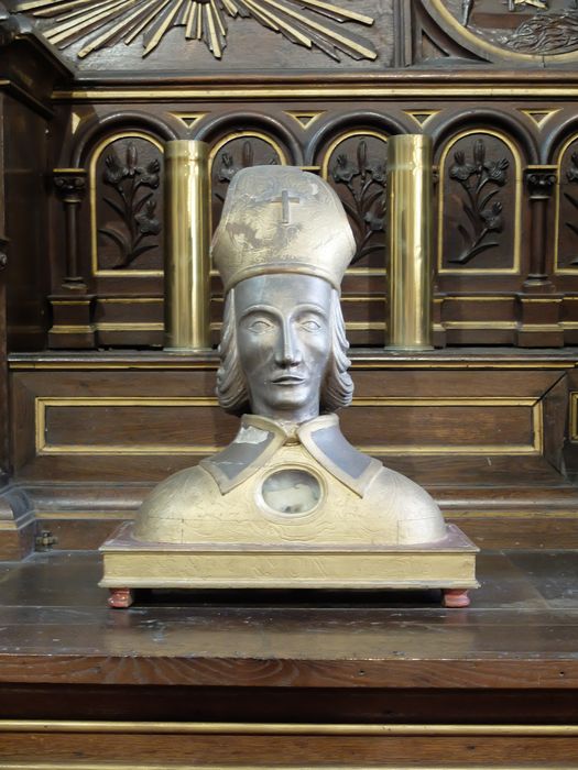 buste-reliquaire : Saint Riom - © Ministère de la Culture (France), Archives départementales des Côtes-d’Armor, Conservation des antiquités et des objets d’art – Tous droits réservés 