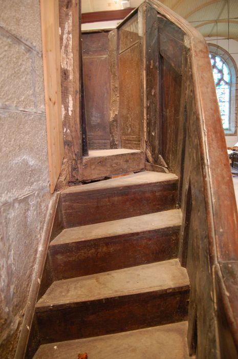 chaire à prêcher, escalier d’accès