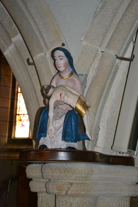 groupe sculpté : Vierge de Pitié