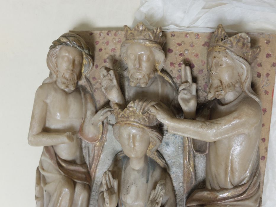 bas-relief : Couronnement de la Vierge (le), détail