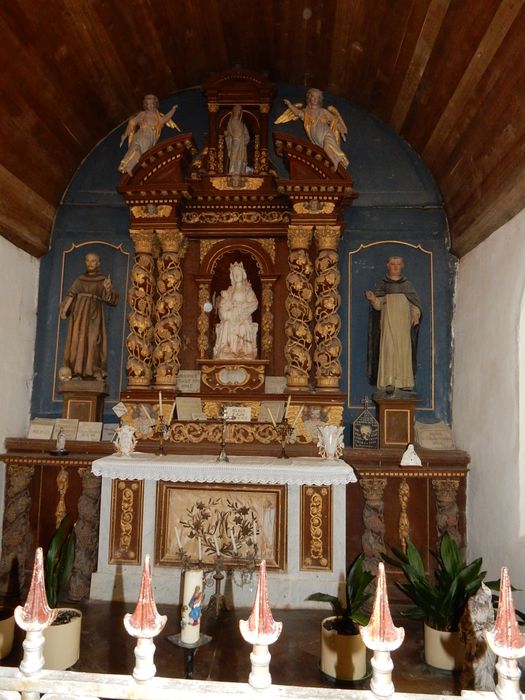 retable, gradins d'autel, statues : Vierge portant le globe, anges