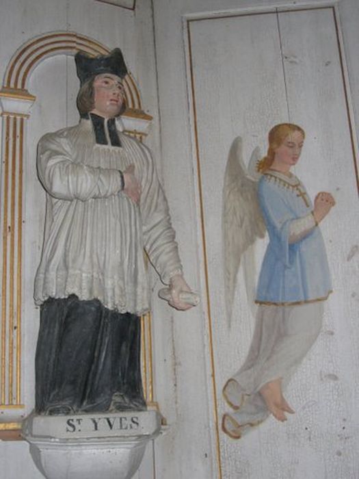 statue : Saint Yves